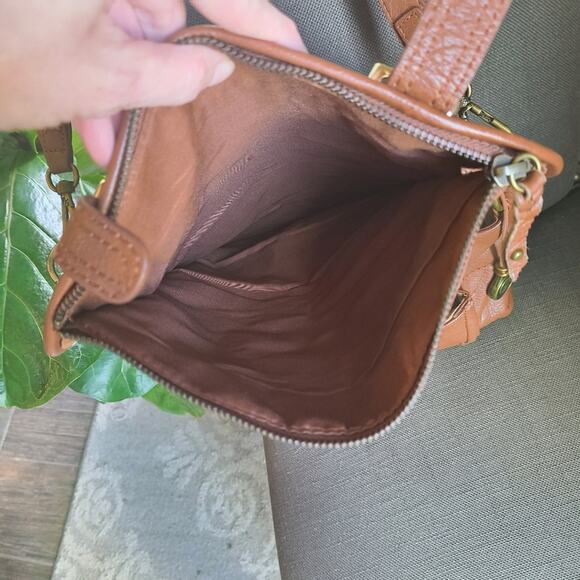 The Sak Brown Basketweave‎ Large Crossbody Purse BAG Gold Studded LEATHER Hobo - Picture 5 of 11